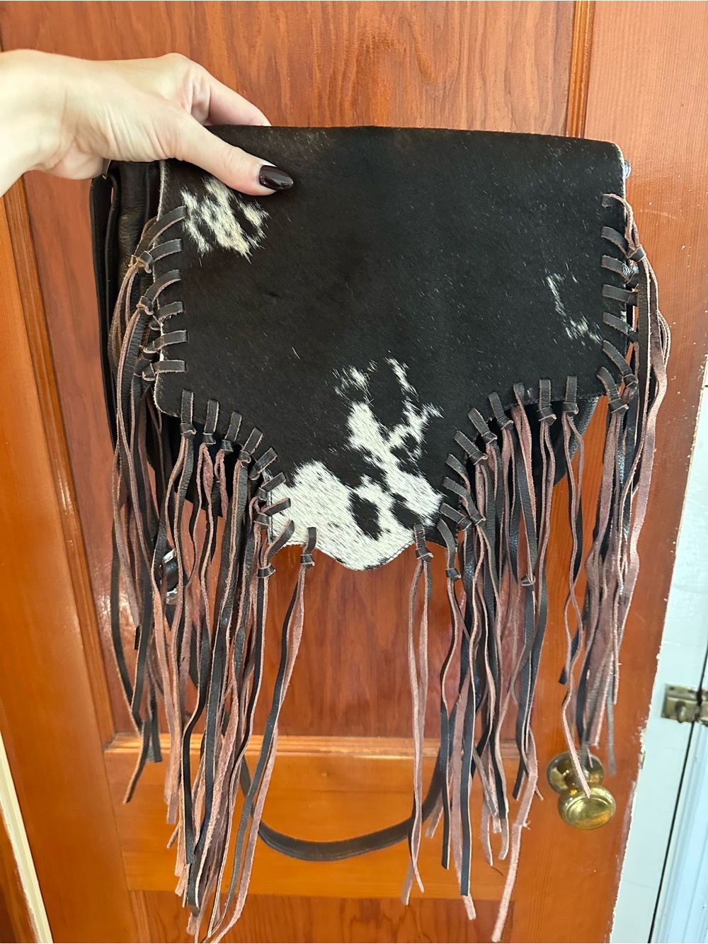 Fringe Cowhide Crossbody Bag - Black & White